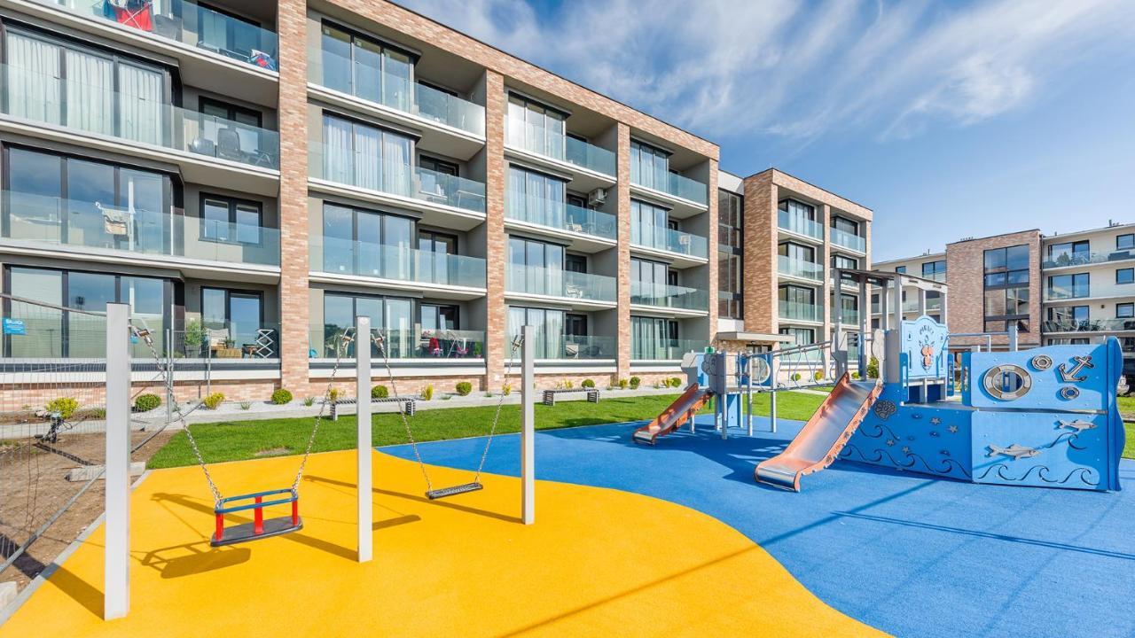 Apartament Z 1 Sypialnia Retro Deluxe 60 F Perlowa Przystan - Holiday City Kolberg Exterior foto