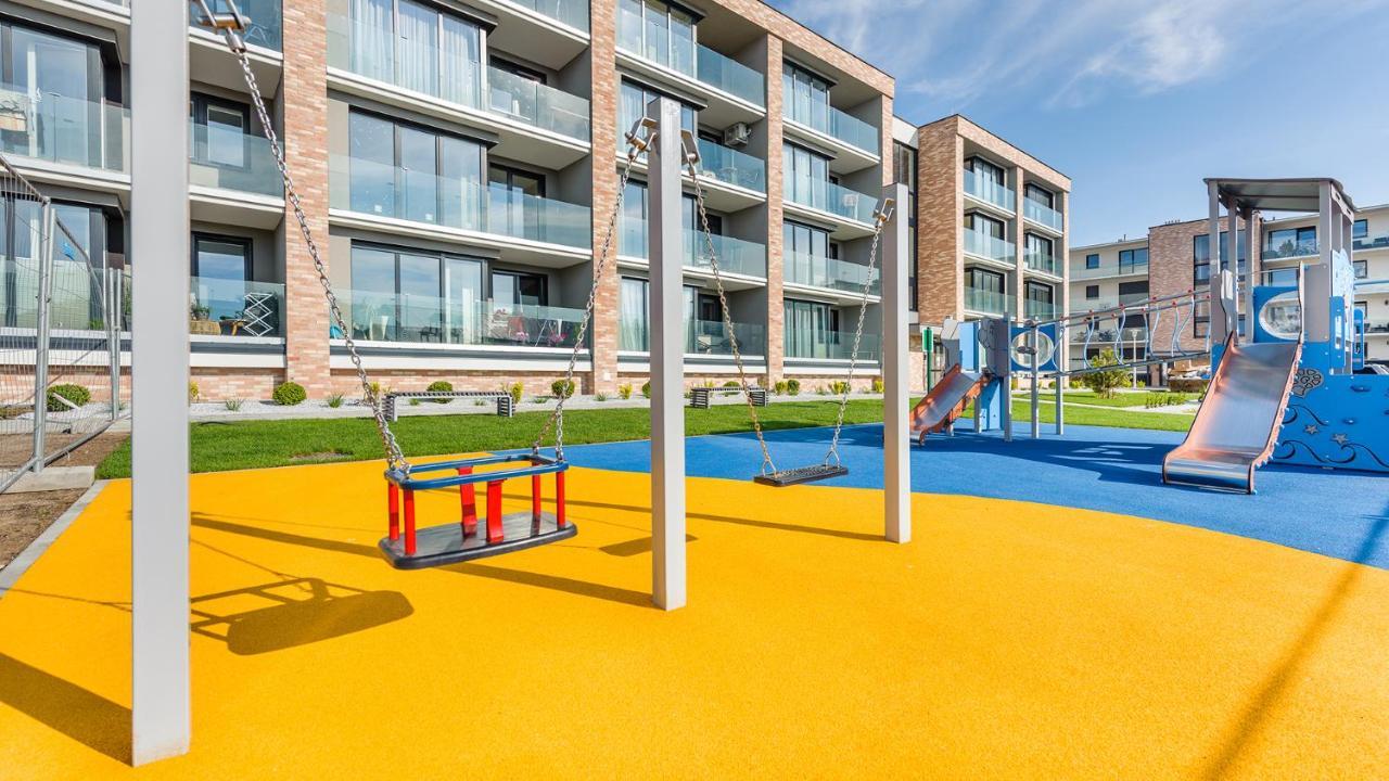 Apartament Z 1 Sypialnia Retro Deluxe 60 F Perlowa Przystan - Holiday City Kolberg Exterior foto