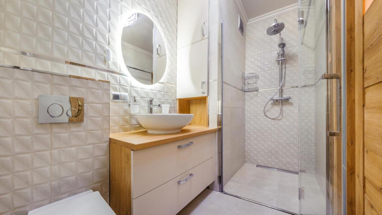 Apartament Z 1 Sypialnia Retro Deluxe 60 F Perlowa Przystan - Holiday City Kolberg Exterior foto